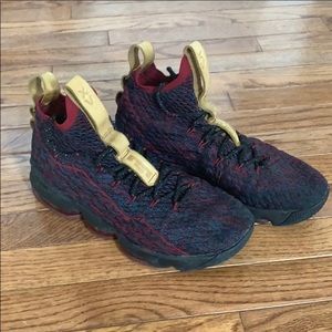 LeBron James Nike - size 8.5